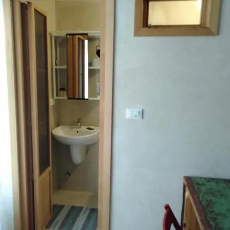 Marso _ Piccolo Rifugio Cittadino *